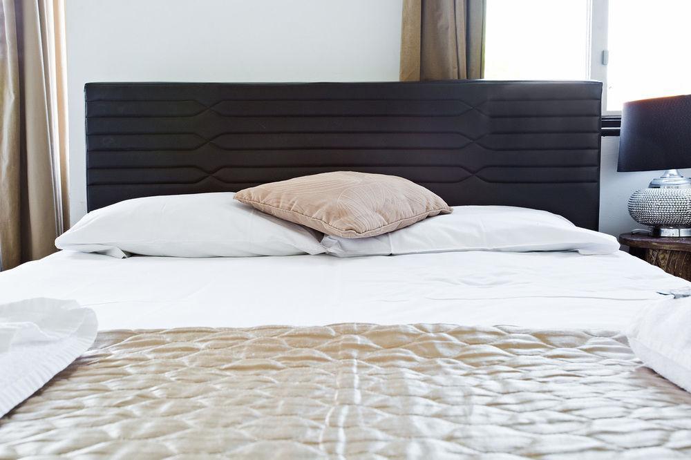 House Hotel 2*