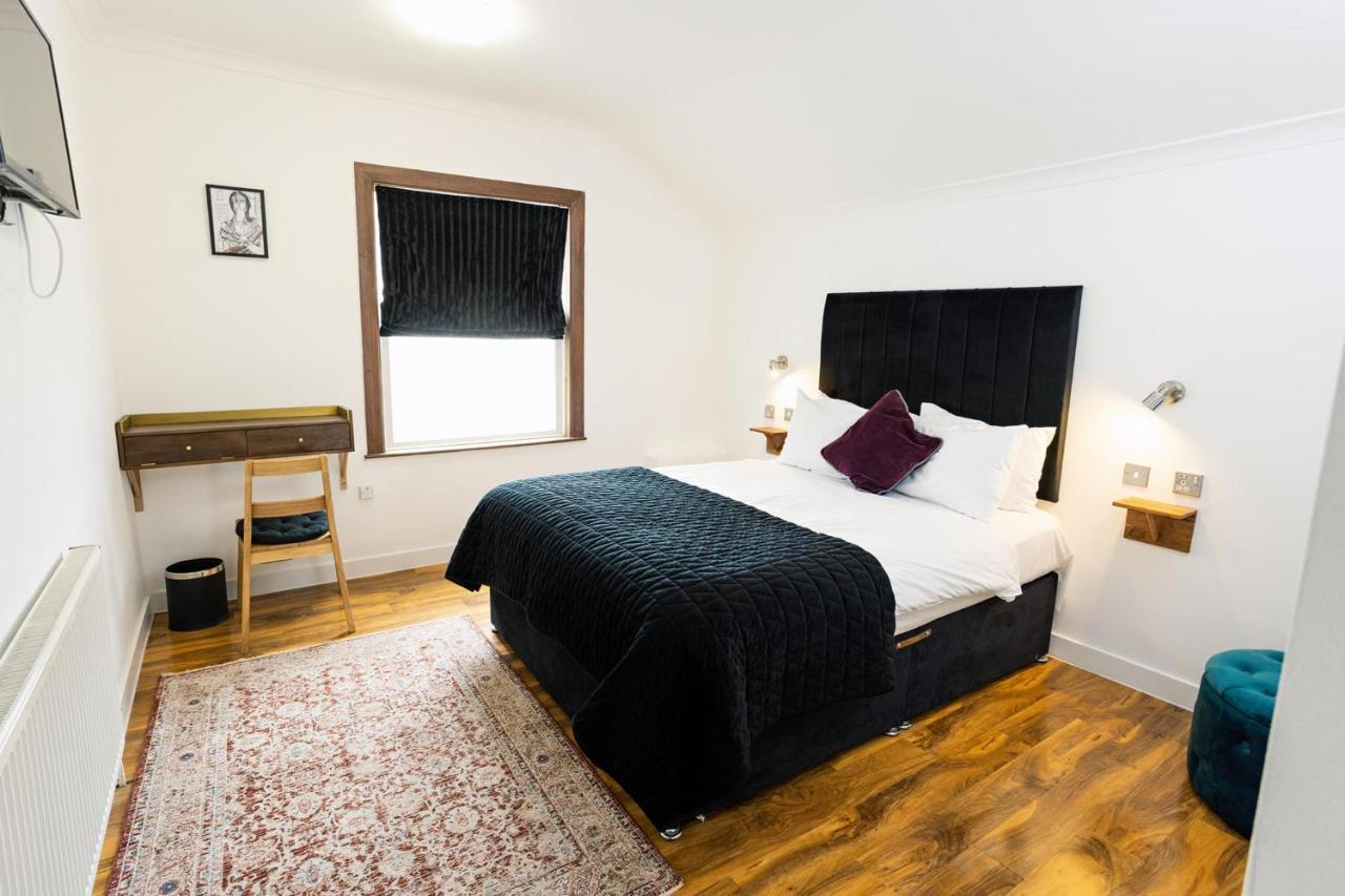 House Hotel